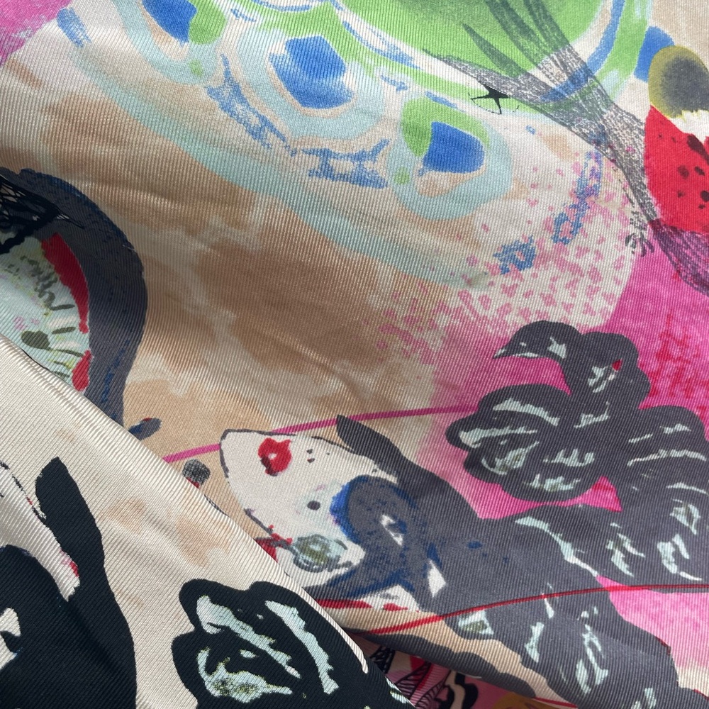 Christian Lacroix Red and Cream Artistic 100%Silk Scarf - Picture 2 of 8